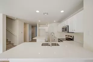 21083 E Prospector Pl, Red Rock, AZ 85145 - Photo 13