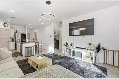 38195 W Cannataro Lane, Maricopa, AZ 85138 - Photo 5