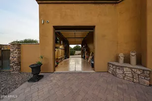 2005 N Pomelo, Mesa, AZ 85215 - Photo 43