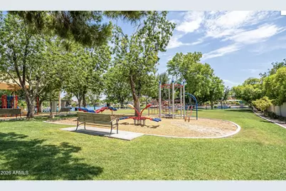 1750 W Kiowa Avenue, Mesa, AZ 85202 - Photo 15