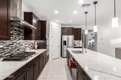 19615 W San Miguel Avenue, Litchfield Park, AZ 85340 - Photo 9