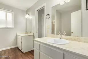 1010 E Loyola Dr, Tempe, AZ 85282 - Photo 21