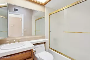 10847 North 11th St, Phoenix, AZ 85020 - Photo 29