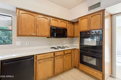 10847 N 11th Street, Phoenix, AZ 85020 - Photo 13