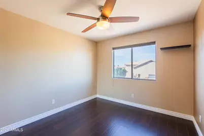 18623 N 39th Way, Phoenix, AZ 85050 - Photo 21