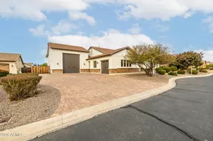 21930 E Tierra Grande Ct, Queen Creek, AZ 85142 - Photo 7