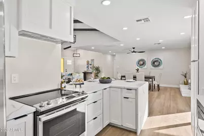 3901 W Angela Drive, Glendale, AZ 85308 - Photo 9