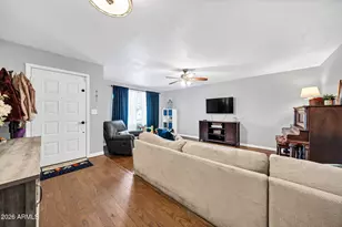 3041 W Acoma Dr, Phoenix, AZ 85053 - Photo 33