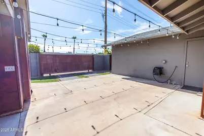 730 E Solana Drive, Tempe, AZ 85281 - Photo 21