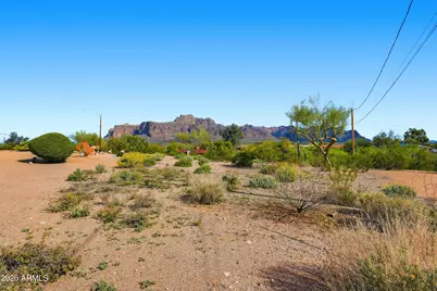 710 S Muleshoe Road S, Apache Junction, AZ 85119 - Photo 1