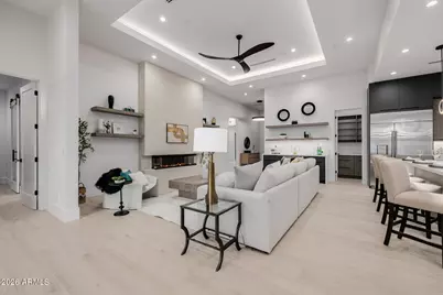 5320 N 82nd Street, Scottsdale, AZ 85250 - Photo 15