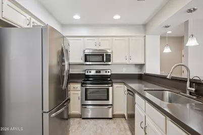 18615 N 136th Drive, Sun City West, AZ 85375 - Photo 9