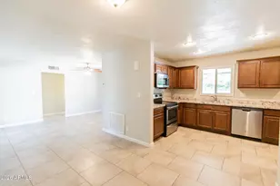 1620 S Hardy Dr, Tempe, AZ 85281 - Photo 7