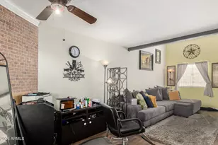 406 E Pecan Rd, Phoenix, AZ 85040 - Photo 9