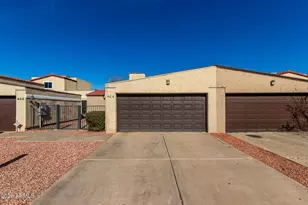 406 E Pecan Rd, Phoenix, AZ 85040 - Photo 1
