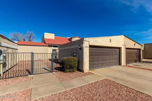 406 E Pecan Rd, Phoenix, AZ 85040 - Photo 3