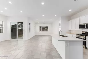 9646 W Flower St, Phoenix, AZ 85037 - Photo 5