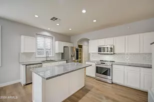 42 N 163rd Ln, Goodyear, AZ 85338 - Photo 9