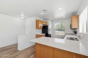 1611 W La Salle St, Phoenix, AZ 85041 - Photo 9