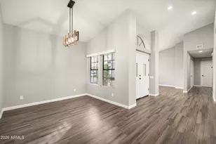 5636 E Paradise Ln, Scottsdale, AZ 85254 - Photo 11