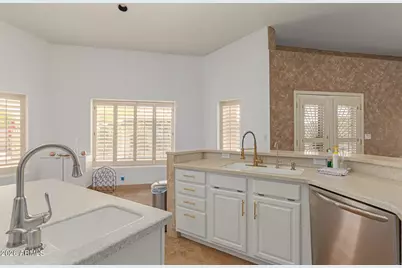 601 W San Marcos Drive, Chandler, AZ 85225 - Photo 15