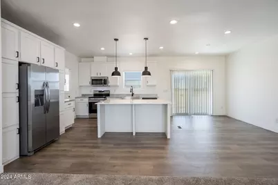 51937 W Wildwood Road, Maricopa, AZ 85139 - Photo 17