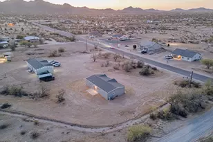 51937 W Wildwood Rd, Maricopa, AZ 85139 - Photo 9