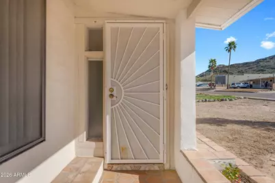 1502 E Hatcher Road, Phoenix, AZ 85020 - Photo 5