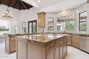 8303 N 61st Pl, Paradise Valley, AZ 85253 - Photo 21