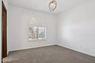 8303 N 61st Pl, Paradise Valley, AZ 85253 - Photo 47