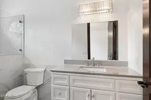 8303 N 61st Pl, Paradise Valley, AZ 85253 - Photo 59