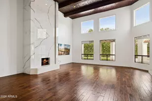 8303 N 61st Pl, Paradise Valley, AZ 85253 - Photo 9