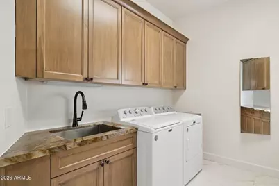 8303 N 61st Place, Paradise Valley, AZ 85253 - Photo 61