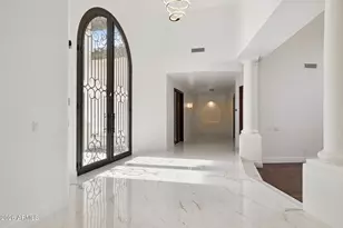 8303 N 61st Pl, Paradise Valley, AZ 85253 - Photo 7