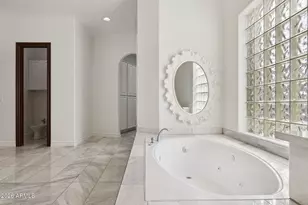 8303 N 61st Pl, Paradise Valley, AZ 85253 - Photo 37