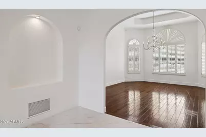 8303 N 61st Place, Paradise Valley, AZ 85253 - Photo 13