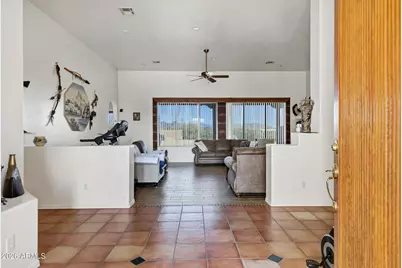 35219 N 10th Street, Phoenix, AZ 85086 - Photo 9