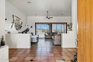 35219 N 10th St, Phoenix, AZ 85086 - Photo 9