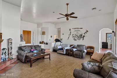 35219 N 10th Street, Phoenix, AZ 85086 - Photo 11