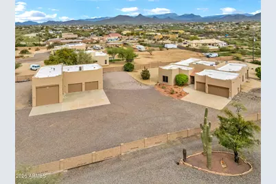 35219 N 10th Street, Phoenix, AZ 85086 - Photo 1