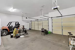 35219 N 10th St, Phoenix, AZ 85086 - Photo 33