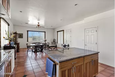 35219 N 10th Street, Phoenix, AZ 85086 - Photo 17