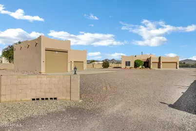 35219 N 10th Street, Phoenix, AZ 85086 - Photo 1