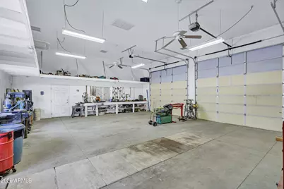 35219 N 10th Street, Phoenix, AZ 85086 - Photo 49