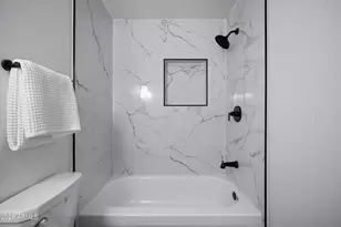 1237 E Ruth Ave, Phoenix, AZ 85020 - Photo 23