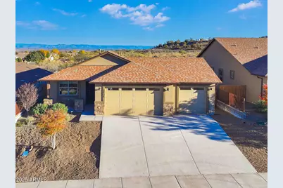 2105 Sunset Drive, Cottonwood, AZ 86326 - Photo 1