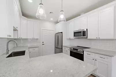 501 E 2nd Avenue #17, Mesa, AZ 85204 - Photo 11