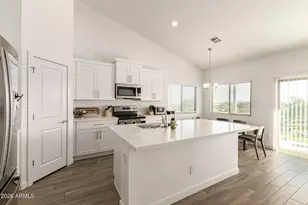 16023 E Rancho Tierra Dr, Scottsdale, AZ 85262 - Photo 11