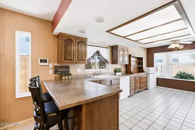 2908 E Concho Avenue, Mesa, AZ 85204 - Photo 13
