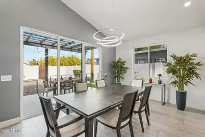 1434 E Weldon Avenue, Phoenix, AZ 85014 - Photo 13